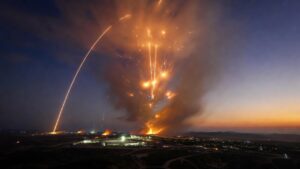 Iran’s Retaliatory Missile Waves 2026: Critical Interceptor Race Revealed in Modern Warfare